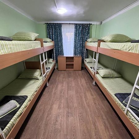 Fox Hostel Киев Экстерьер фото