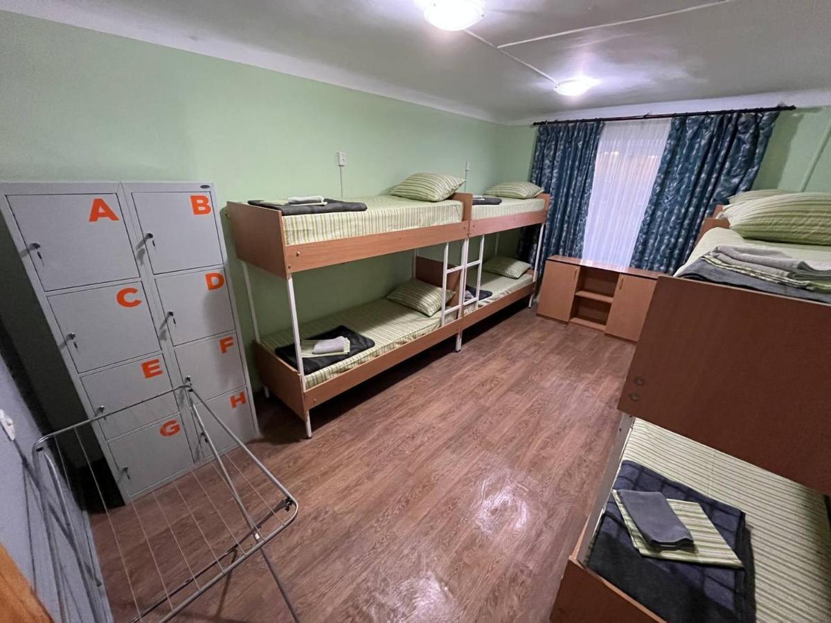 Fox Hostel Киев Экстерьер фото